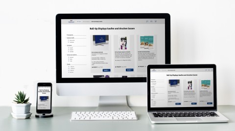 Verschiedene Geräte mit der gleichen Webseite zur Darstellung von responsive Webdesign.