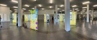 Wanderausstellung mit 16 LED-Säulen zum 50-jährigen Jubiläum der Universität Osnabrück zeigt Geschichte und Überraschendes Blick in die Wanderausstellung der Universität Osnabrück mit 16 LED-Säulen, die zum 50-jährigen Jubiläum spannende Einblicke in die Uni-Geschichte geben