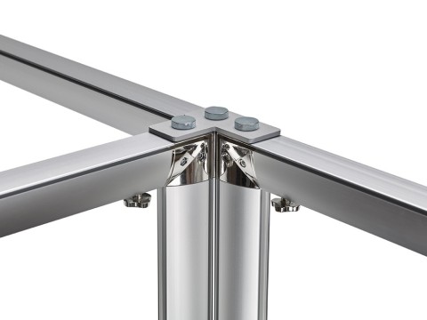 Mit diesen Rahmenelementen entstehen komplette Messestände.