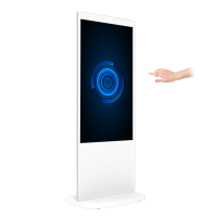 Digitales Display mit futuristischem Design Freistehendes digitales Display mit blauen futuristischen Kreisen