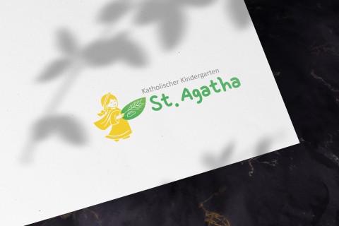 Logo St. Agatha Logo des katholischen Kindergartens St. Agatha, Mädchen mit Blatt