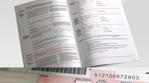 Geöffneter Formularsatz mit Barcode und Beschriftungsfeldern, gedruckt für Geschäftskunden von Wrocklage Werbewerkstatt