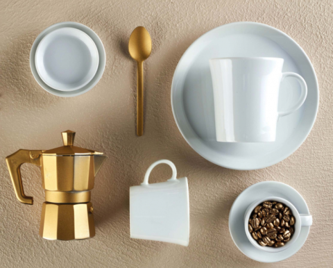 Tassen, Becher & Geschirr